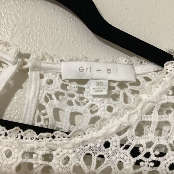 Eri + Ali White Lace Peasant Oversized Boho Hippie Beachy Casual Summer Top XS - Picture 7 of 9
